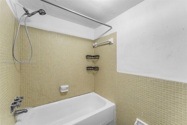 Building Photo - 7560 SW 82nd St