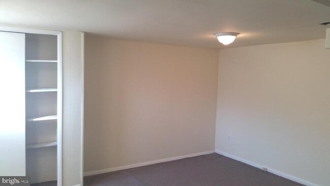Building Photo - 3612 Winona St