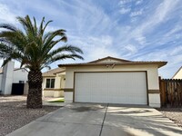 Building Photo - Midvale beauty 3 bed 2 bath