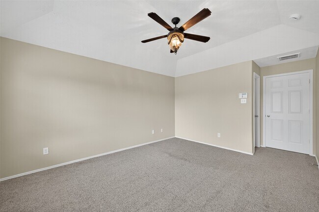 Building Photo - 5006 Mossy Bridge Dr