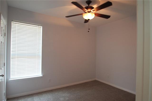 Building Photo - 2209 Lanshire Dr