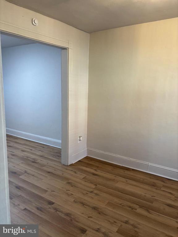 Building Photo - 747 S Lime St