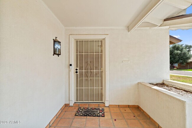 Building Photo - 3007 N 84th Pl