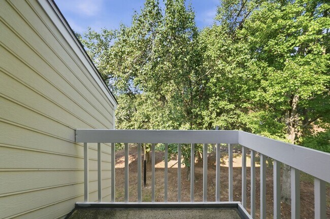 Building Photo - 6132 Heath Ridge Ct