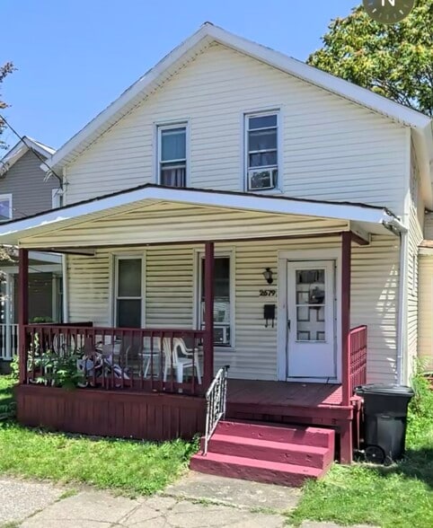 Building Photo - 2679 Cherry St