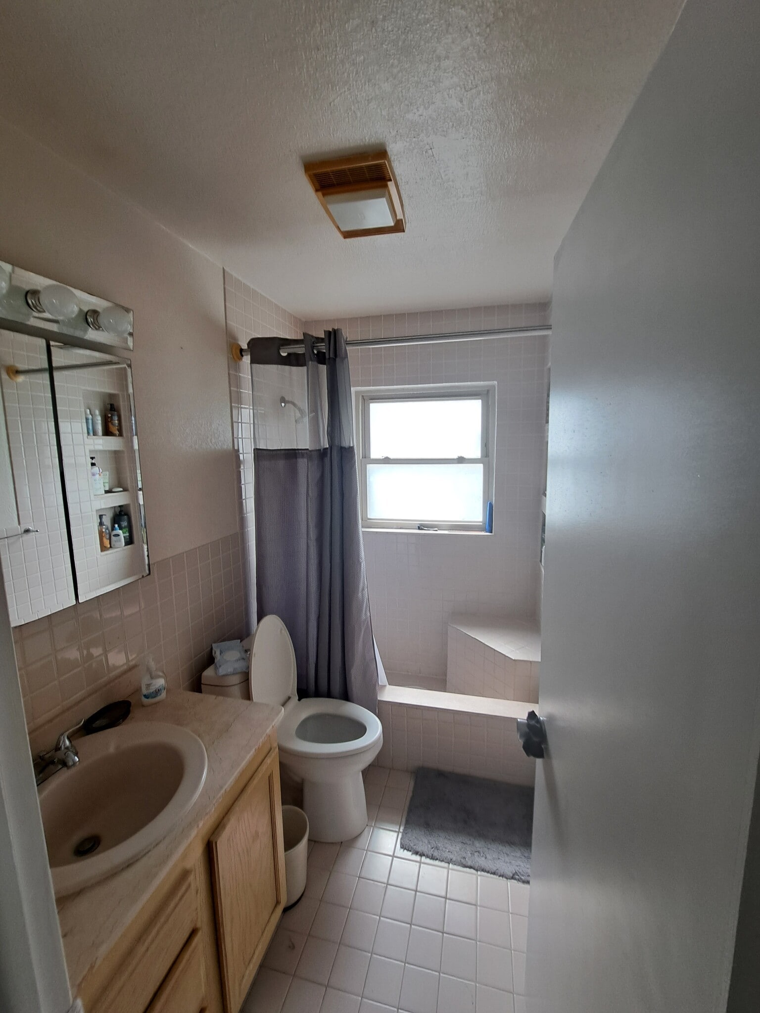 Bathroom - 35 44th Ave