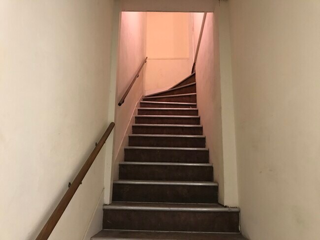 Second Floor Apartment - 351 Chicago Rd