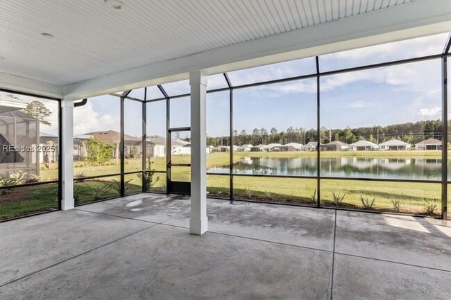Building Photo - 99 High Tide Ln