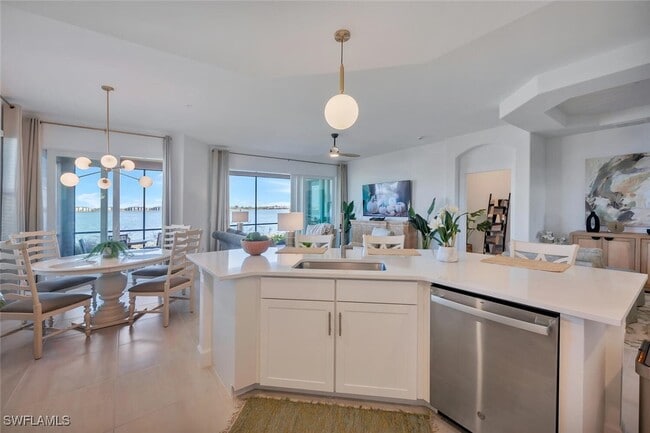 Building Photo - 16570 Ridgeview Cir