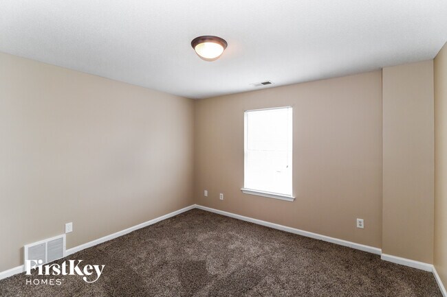 Building Photo - 9269 Windy Meadow Ln