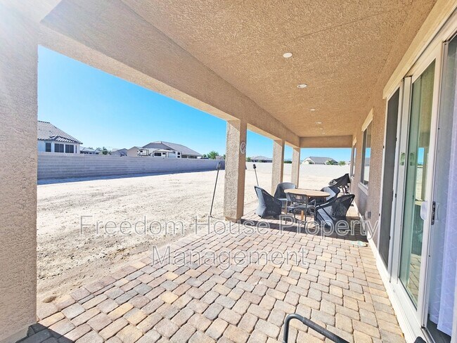 Building Photo - 4901 Fairwood Ct