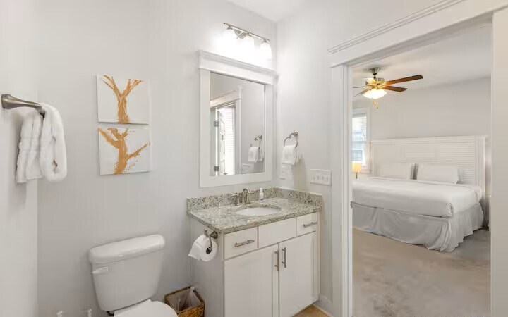 Building Photo - 318 Grande Pointe Cir