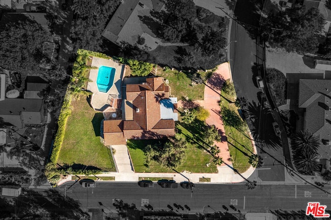 Building Photo - 10440 Johanna Ave