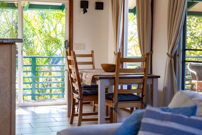 Building Photo - 59-018 Holawa St