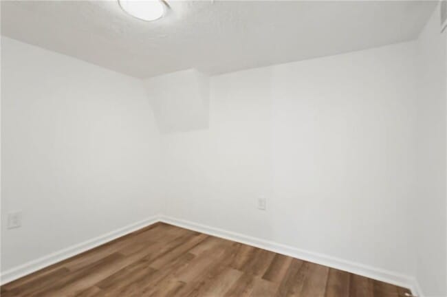 Building Photo - 4042 Sweetbriar Ln