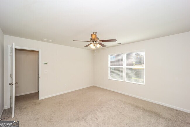Building Photo - 440 Culloden Moor Dr