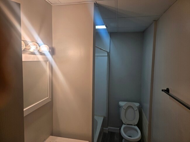 Building Photo - Cleveland