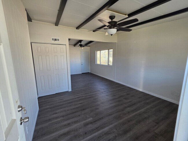 Building Photo - LIMITED TIME**1/2 OFF DEPOSIT**