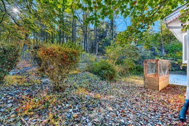 Building Photo - 7071 Pindell School Rd