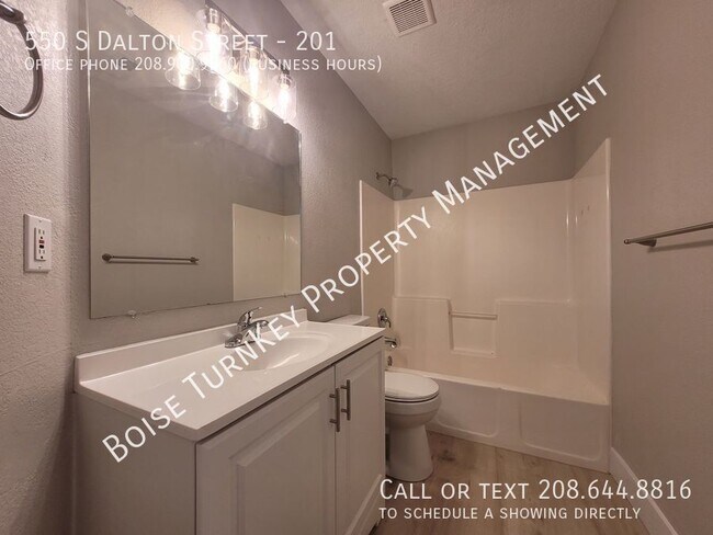 Building Photo - 550 S Dalton Ln