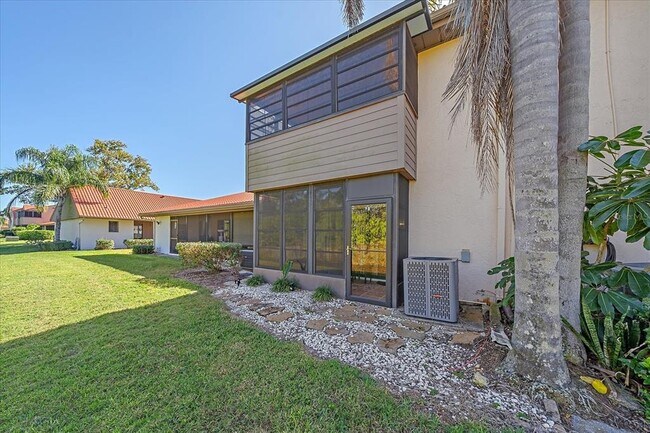 Building Photo - 6650 Draw Ln