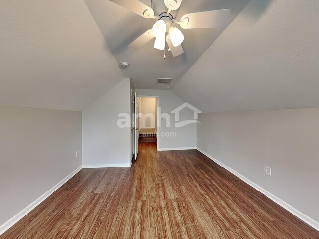 Building Photo - 4003 Semmes Ln