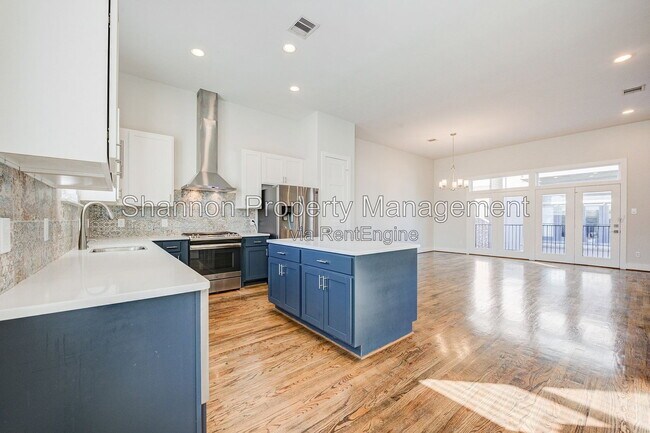 Building Photo - 1603 Colorado St