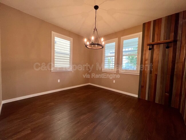 Building Photo - 17031 Morgan St