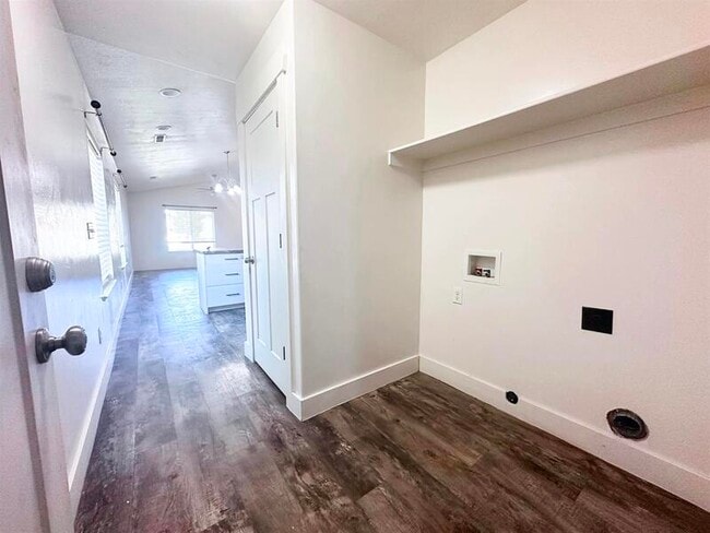 Building Photo - 339 N 270 W