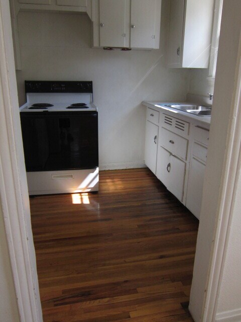 Building Photo - 1828 Platt St