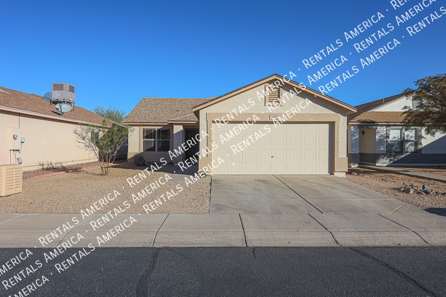 Building Photo - 11802 W Columbine Dr