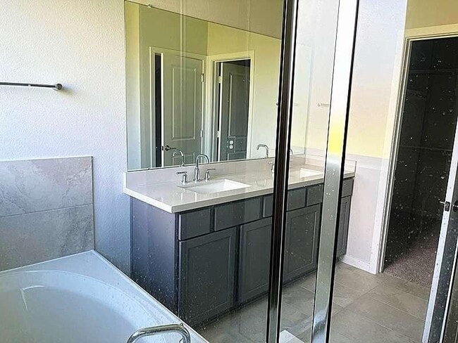 Building Photo - 8475 Harrington Grv Trl