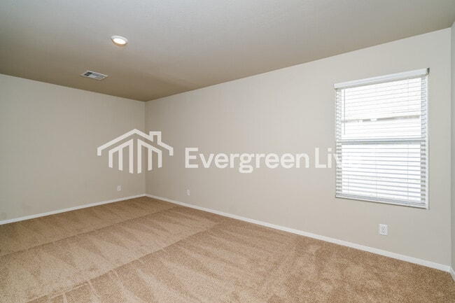 Building Photo - 23128 S Mae Dr