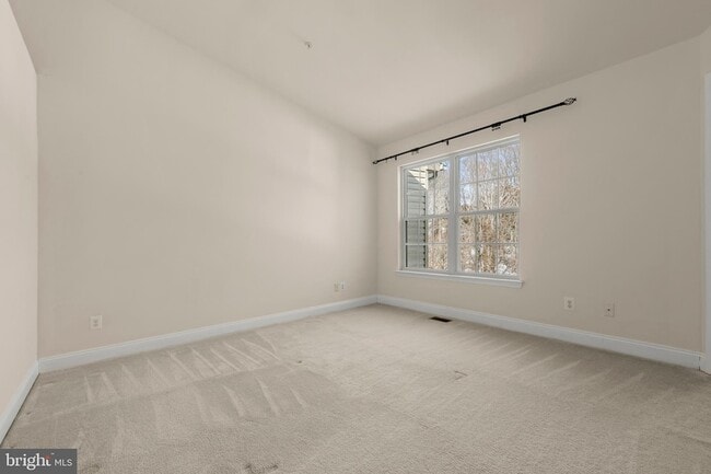 Building Photo - 618 Berwick Ct