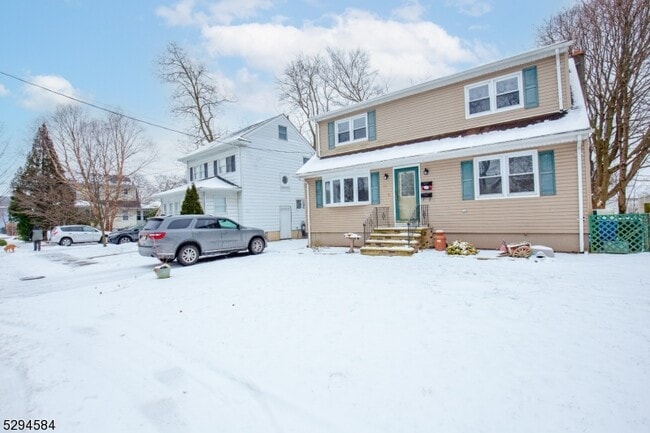 Building Photo - 26 Genevieve Ave