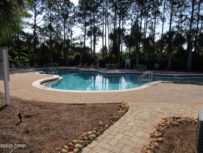 Building Photo - 116 Fossil Falls Ln