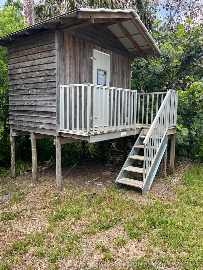 Building Photo - 8956 SE 65th Way