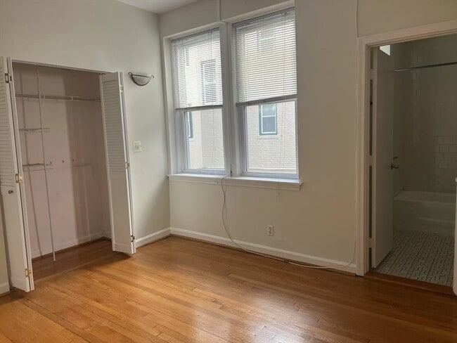 Building Photo - 1423 Commonwealth Ave