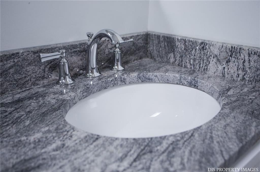 Building Photo - 30 Preston St