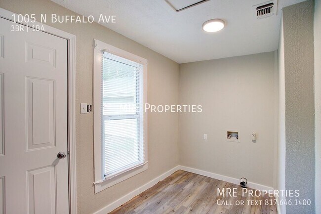 Building Photo - 1005 N Buffalo Ave