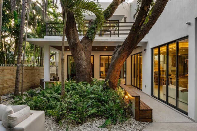 Building Photo - 2805 Freeman St