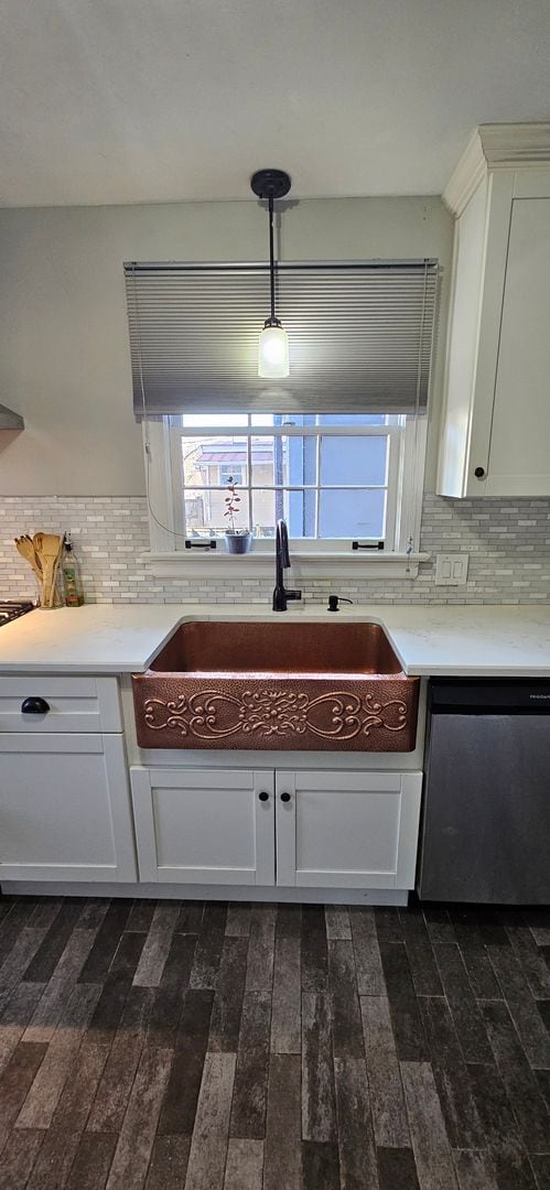 Building Photo - Church Hill, Libby Park Area, Fully Furnished - 2BR/2.5BA - Call Today To Schedule a Tour!