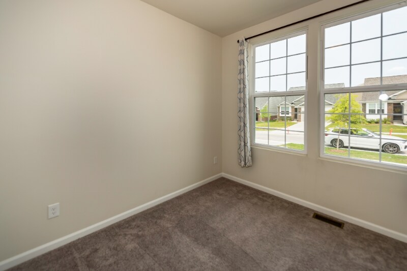 Building Photo - 2801 Dillon Dr