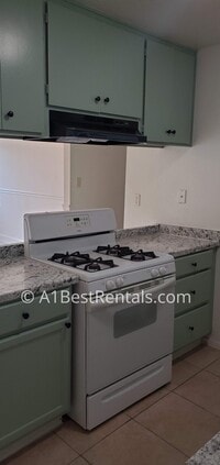 Building Photo - 233 Carmillita Way