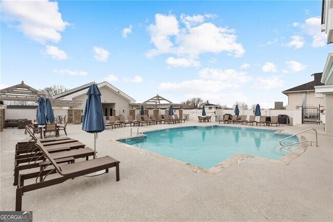 Building Photo - 850 Piedmont Ave NE