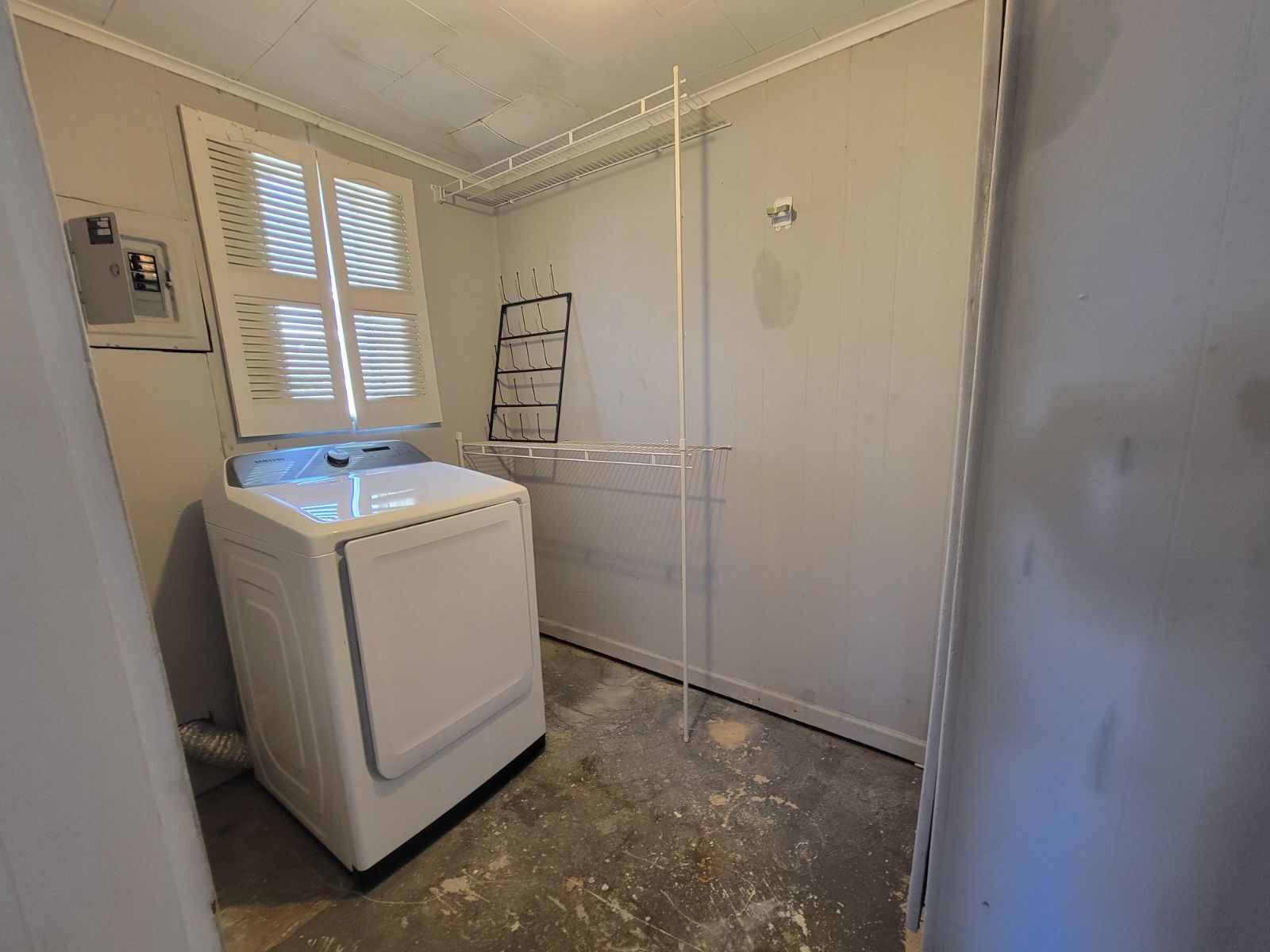 Building Photo - 1405 W 13th St