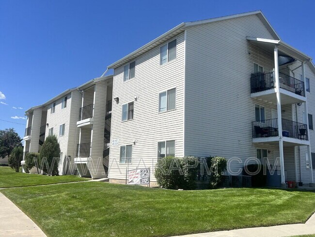 Building Photo - 4984 W 4850 S