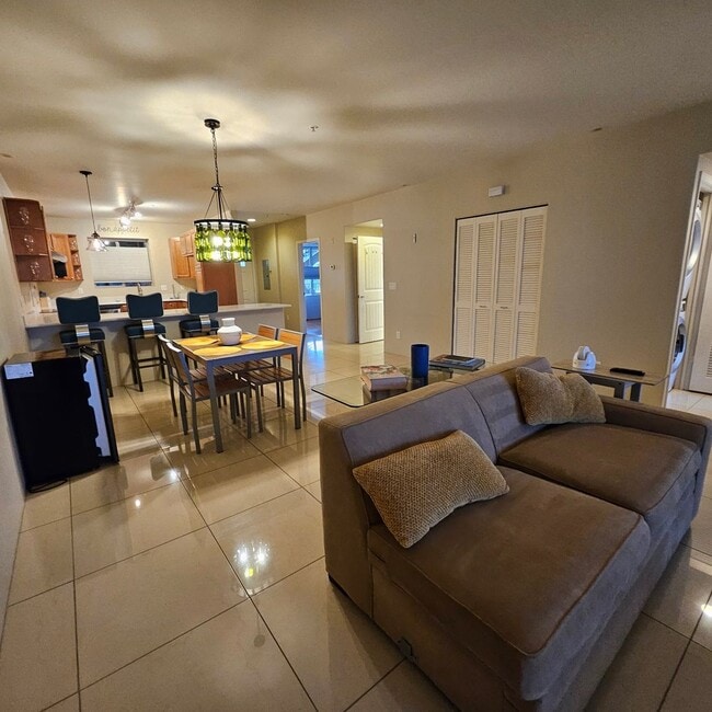 Building Photo - Fully furnished 2 bedrooms in Opkea at Lah...
