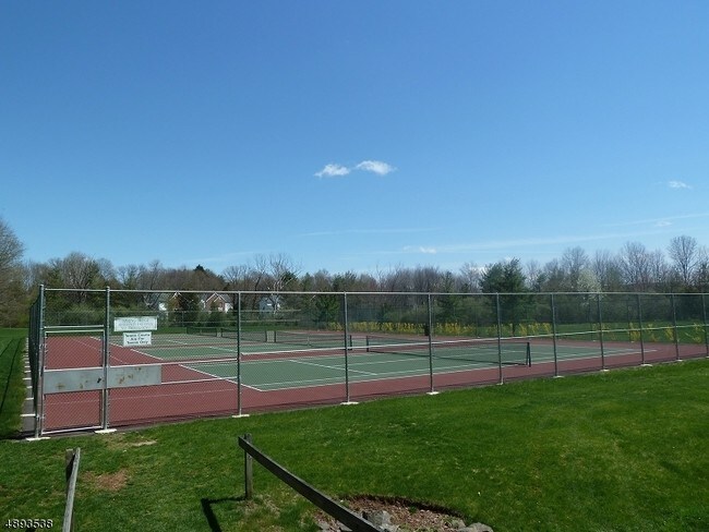 Building Photo - 187 Potomac Dr