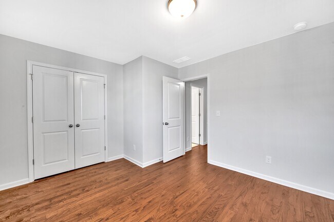 Building Photo - 526 Morrows Turnout Way